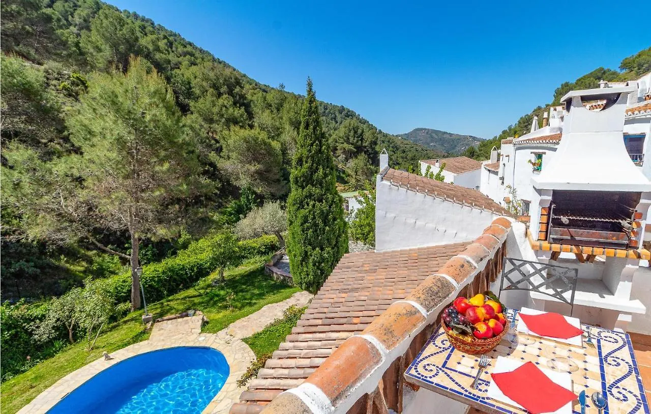 Nice Home In Competa With Outdoor Swimming Pool Espagne
